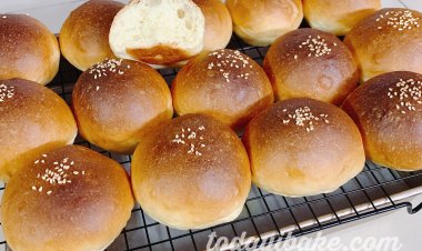 CÁCH LÀM BÁNH MỲ BƠ MỀM