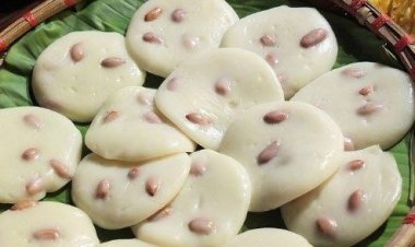 CÁCH LÀM BÁNH ĐÚC TRUYỀN THỐNG